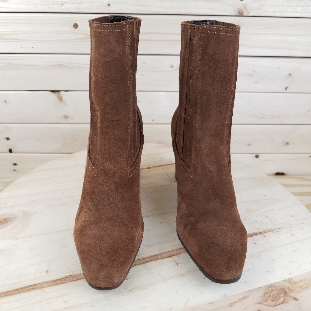 AQUATALIA Suede/Leather Bootie Ankle Boot Pull-on Chunky Heel NEW MIXMATCH SIZES - Picture 2 of 13